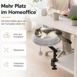 Fudajo Katzenbett für den Schreibtisch 40 x 40 cm hellgrau belastbar bis 15 kg, Katzenliege mit Klemmsystem, Kuschelbett mit Plüsch und Spielball
