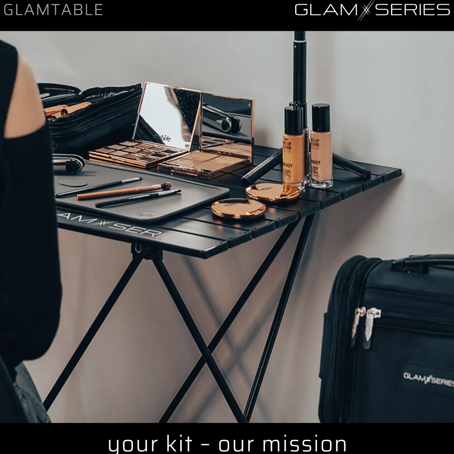 GlamSeries GlamTable Schminktisch klappbar, Frisiertisch bis 20 kg, Make Up Tisch mit Transporttasche, Kosmetiktisch für Visagisten, Friseure, Tättowierer