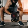 LUXTRI Kurzhantel Set 30 kg mit 16 Zement Hantelscheiben, 2 Hantelstangen gerändelt Sternverschluss Hantel Set verschiedene Gewichte robustes Dumbbell Set mit verstellbaren Hanteln