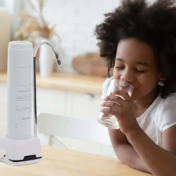 Naturewater NW-1-CTO 1 Stufen Counter Top Wasserfilter, 5 µ, Aktivkohle Block Filtereinsatz, Kartusche Filter, mit Universaladapter, Wasserhahn