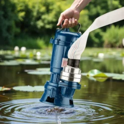 Schmutzwasserpumpe 550 W Tauchpumpe mit 16.200 l/h Fördermenge inkl. 20 m Schlauch Pumpe