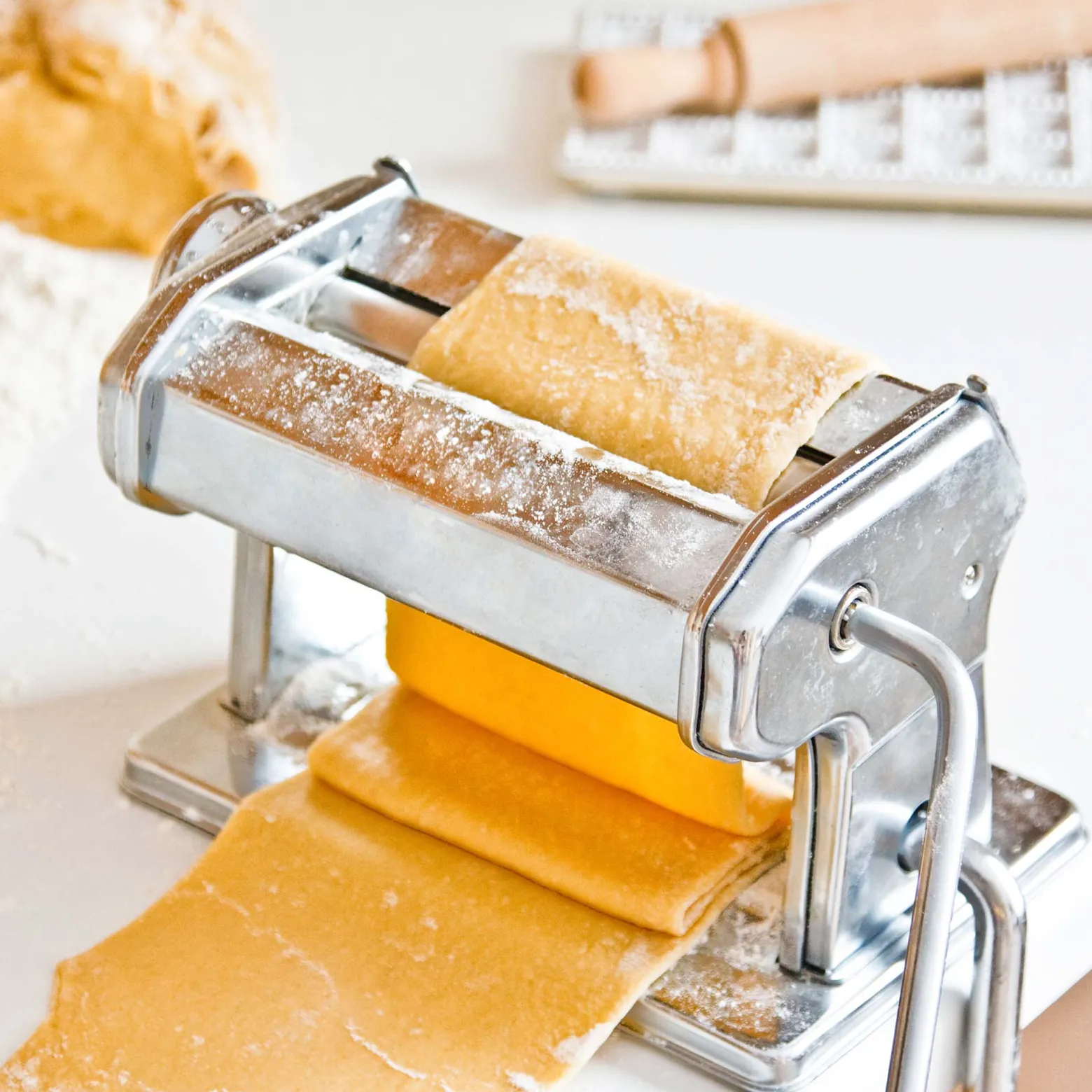 Toboli manuelle Nudelmaschine aus Edelstahl Pasta Maschine Walze mit einstellbarer Teigdicke 2-6mm