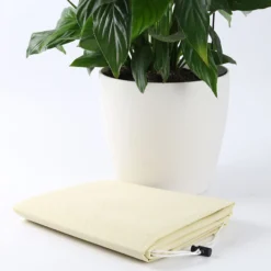 Toboli 2x Winterschutz für Pflanzen 80 x 100 cm, 70 g/m² Frostschutz aus Vlies, Pflanzenschutzhaube für Winter, UV-beständig, waschbar, mit Kordel