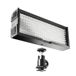 Walimex pro 192 Daylight LED Videoleuchte 11,5 W, On-Camera Studioleuchte mit Tageslicht LEDs, hochwertiges Streaming Licht mit Akku, dimmbare Beleuchtung mit Soft Diffusor