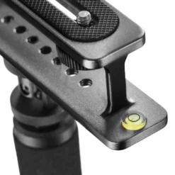 Walimex Pro Easy Balance Four Schwebestativ für leichte Kamera und Camcorder bis 1,35 kg mit drehbarem Handgriff für ruhige Videoaufnahmen