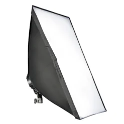 Walimex pro Fotostudio Set mit Softbox 50 x 70 cm und 4x LED je 35 W, Soft Box mit 135° Neigung, Studio Beleuchtung mit Diffusor und Daylight Farbtemperatur