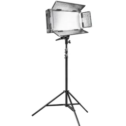 Walimex pro LED 500 Flächenleuchte + WT-806 Stativ