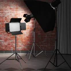 Walimex pro LED Niova 900 Plus Bi Color mit Lampenstativ & NP-F Akku, dimmbare Flächenleuchte, Lampenständer mit Federdämpfung, Studioleuchte mit Fernbedienung