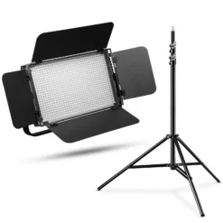 Walimex pro LED Niova 900 Plus Daylight Videoleuchte 54 W mit Lampenstativ, dimmbare Flächenleuchte Tageslicht 5600 K, Studioleuchte mit Fernbedienung