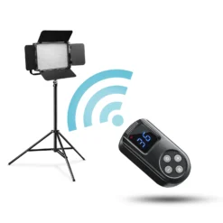 Walimex pro LED Niova 900 Plus DL mit Lampenstativ & 2 NP-F Akkus LED Flächenleuchte 54 W 5600 K DMX Fernbedienung WT-806 256 cm