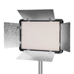 Walimex pro LED 500 Versalight Bi Color Flächenleuchte inkl. Lampenstativ, leistungsstarke Videoleuchte 32 W, Studioleuchte mit Fernbedienung, vollwertige Studio-Beleuchtung
