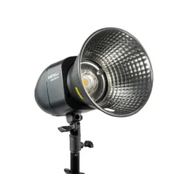 Walimex pro Newcomer 100 II Studioblitz, LED Studiolicht mit Funk, Studiolampe mit hoher Lichtleistung, Studio Blitz mit Überhitzungsschutz ideal für Fotostudio