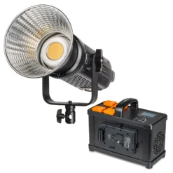 Walimex pro Niova Plus Daylight Studioleuchte 350 W, dimmbare LED Videoleuchte, Videolicht mit Bowens-Reflektor & Soft Diffusor, Studiolicht mit COB-LED-Technologie