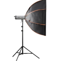 Walimex pro Octagon Softbox Plus Orange Line 120 cm - 900 x 1200 x 1200 mm - mit golden-silbernem Einsatz - schwarz-weiß - Fotografie Zubehör Studio Outdoor People Porträt