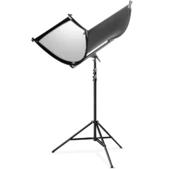 Walimex pro Reflektor Halfpipe + WT-806 Stativ Set 150 x 60 cm konkav 3in1 silberfarben weiß wavy goldfarben mit Lampenstativ bis 256 cm für Porträtfotografie
