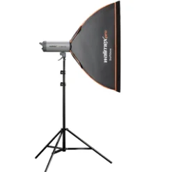 Walimex pro Softbox Orange Line 90x90, um 360° drehbar, einfacher Aufbau, inkl. Diffusoren und Transporttasche, ideal für Produkt- und Peoplefotografie - schwarz-weiß