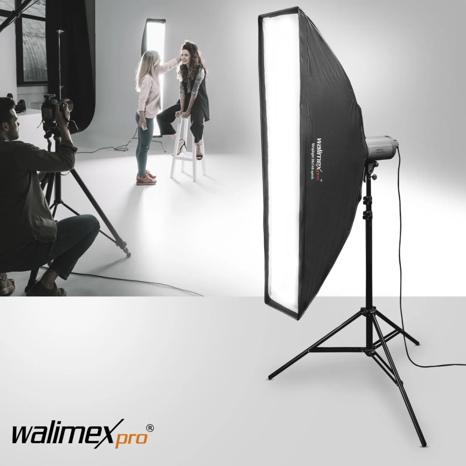 Walimex pro Studio Line Striplight Softbox 40 x 120 cm, Soft Box inkl. Diffusor, Lichtformer 360° drehbar, faltbar, schneller Aufbau, für Studioblitz oder Studioleuchte