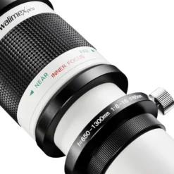 Walimex pro Teleobjektiv 650-1300mm 1:8-16 CSC kompatibel mit Nikon F – Manueller Fokus, Zoom-Teleobjektiv für Vollformat & APS-C Sensor – Ganzmetallfassung, inkl. Aufbewahrungstasche & Deckeln