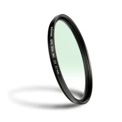 Walimex pro UV-Filter Slim MC 67mm - Schutz vor UV-Strahlen und Verschmutzung, Hochwertige Mehrschichtvergütung, mit äußerst dünner, gering auftragender Metallfassung, Inkl. Schutzhülle