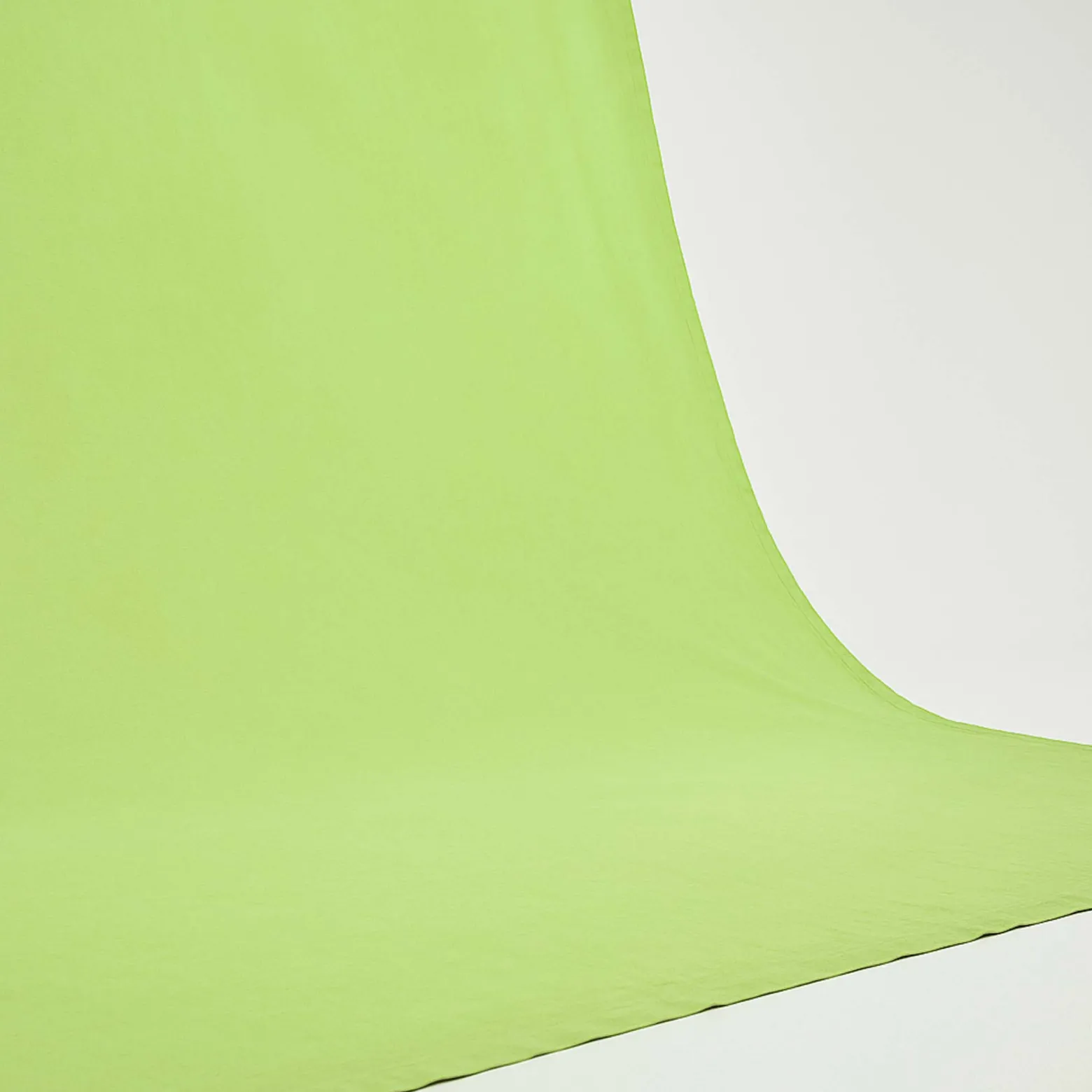 Walimex Stoffhintergrund Hellgrün 2,85 x 6 m Stoffstärke ca. 140 g/m², Fotohintergrund aus Baumwolle, waschbar für Atelier und Studio