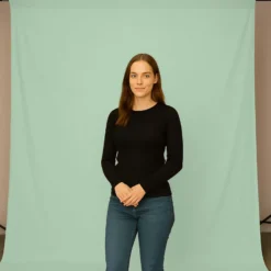 Walimex Stoffhintergrund Weißgrün 2,85 x 6 m Stoffstärke ca. 140 g/m², Fotohintergrund aus Baumwolle, waschbar für Atelier und Studio