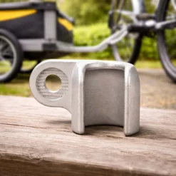 Wiltec Achskupplung silberfarben 70x40x45 mm für Fahrradanhänger, Anhängerkupplung für Transportanhänger, Fahrrad, Liegerad und Pedelec