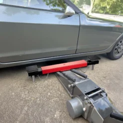 Wiltec Achstraverse Wagenheberbrücke 2000kg Querträger für Wagenheber Traverse mit Gummiauflagen