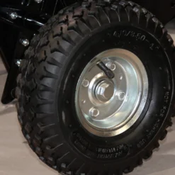 Wiltec Aerifizierer 90 cm für Aufsitzmäher, Rasenlüfter mit 7,6 cm Arbeitstiefe, Rasenbelüfter aus Stahl mit Kupplung für Rasentraktor