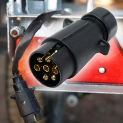 Wiltec Anhänger Stecker 7-polig 12V, Kunststoff Adapter für PKW Anhänger, Anhängerkupplung Steckanschluss, Anhängersteckdose