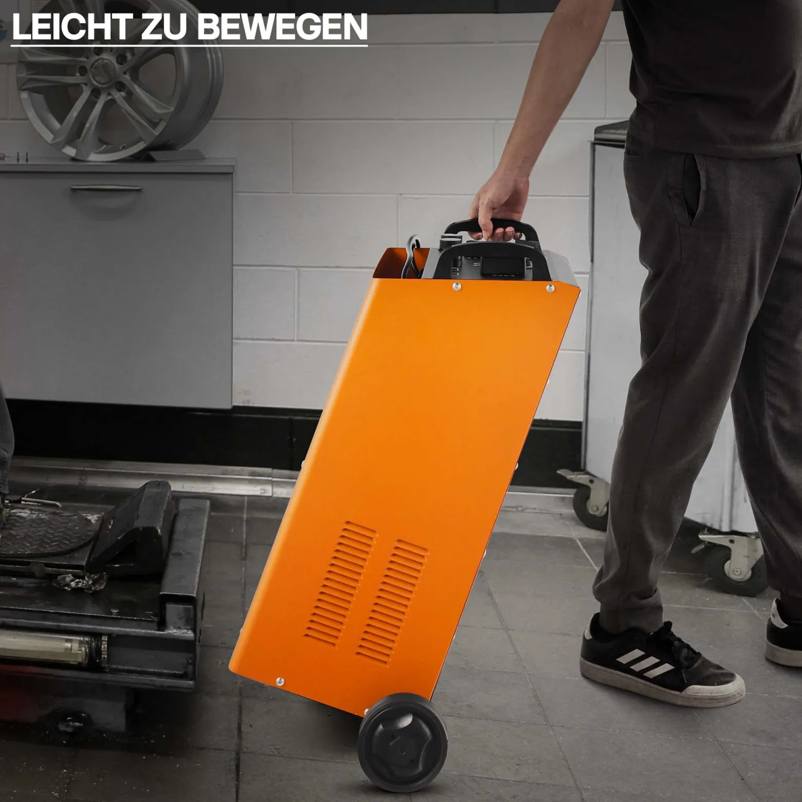 Wiltec Batterieladegerät 12V 24V 90A Batterie, Ladegerät und Starthilfe für Motorräder, Kfz, Lkw, Akkuladegerät Boost 630 mit Schnellladung