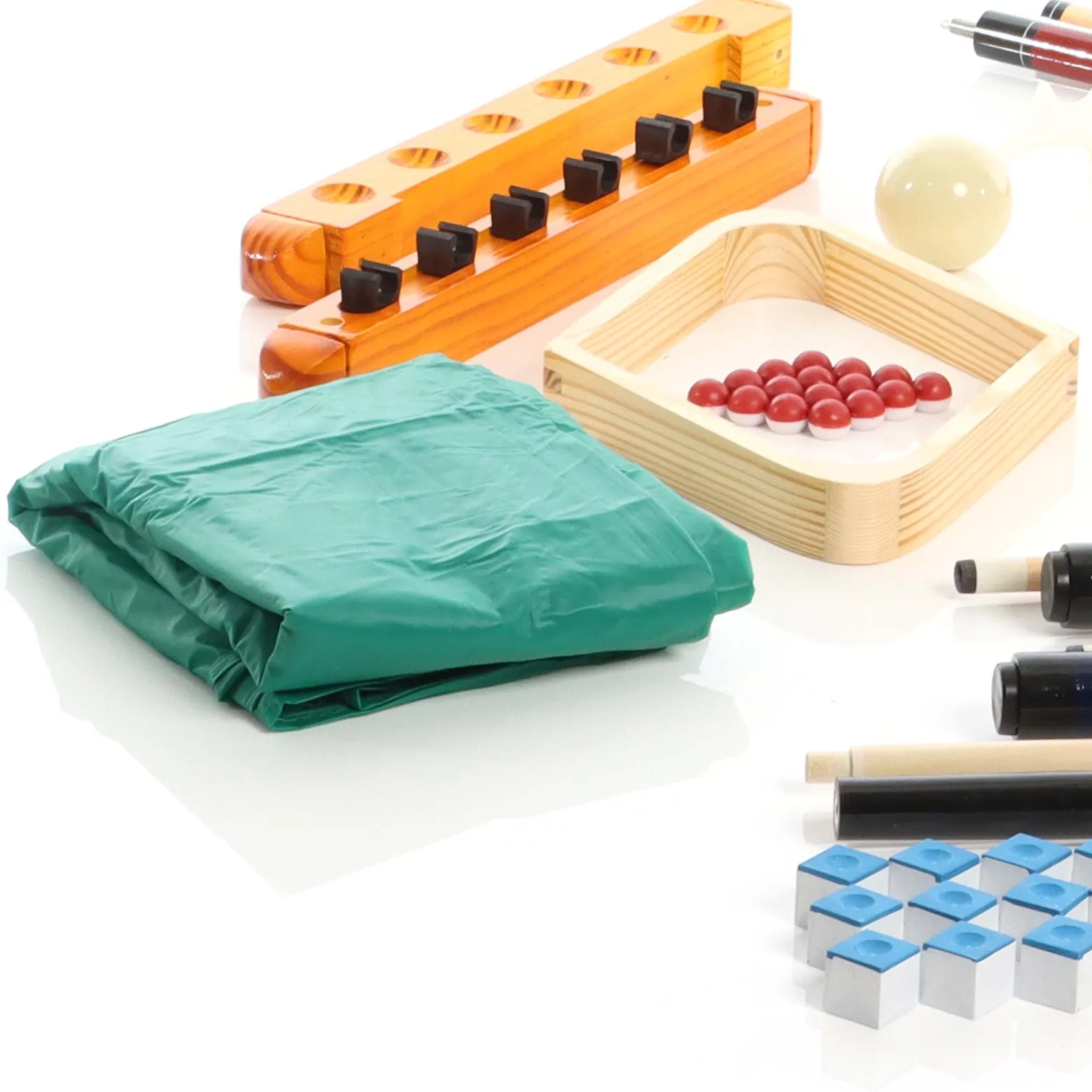 Wiltec Billard Zubehör Komplettset mit 4 Queues, 16 Billardkugeln, Dreieck, Wandhalterung und weiteren Accessoires Pool Billard Kelly Pool Set