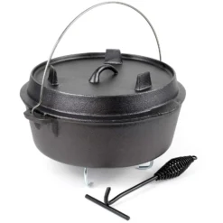 Wiltec Dutch Oven 8l mit Untersetzer und Deckelheber, Kochtopf aus Gusseisen für Lagerfeuer und Camping