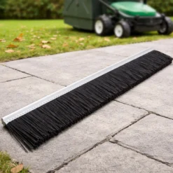 Wiltec Ersatzbürste 50 cm für Rasenkehrmaschine für Aufsitzmäher, Bürstenkopf für Laubsammler 96 cm, Ersatzteil für Laubkehrmaschine