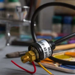 Wiltec Ersatzteil für Airbrush Mini Kompressor A176 Druckschalter, Kompressor Schalter für Air Brush Designs, Tattoo, Modellbau oder Kunst