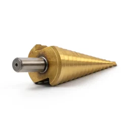 Wiltec HSS Stufenbohrer titanbeschichtet, 4-32 mm, Schaft Ø 10 mm, Kegelbohrer mit Titanbeschichtung, Schälbohrer für Holz, Metall und Kunststoff, Konusbohrer Senkbohrer