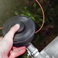 Wiltec 5in1 Benzin Multitool 1,76 PS Gartengerät, Rasentrimmer, Heckenschere, Hochentaster, Motorsense und 30 cm Verlängerungsstange für Gartenpflege