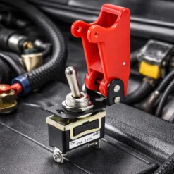 Wiltec Kill Switch ON-OFF Kippschalter für 125 V 35 A, mit roter Kappe, verplombbar, Knock Out für Tuning