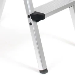 Wiltec Klappleiter aus Aluminium bis 150 kg, beidseitig nutzbare Trittleiter, Aluleiter 73 cm mit 3 Stufen, Stehleiter mit rutschfester Trittfläche