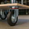 Wiltec Lenkrolle Ø125mm bis 100kg Tragkraft mit Gummirad ungebremst, leiser Lauf, Transportrolle Möbelrolle Laufrolle Möbel-Lenkrolle