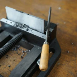 Wiltec Maschinenschraubstock 125 mm Backenbreite, Schraubstock für Werkstatt, Bohrmaschinenschraubstock als Spannwerkzeug