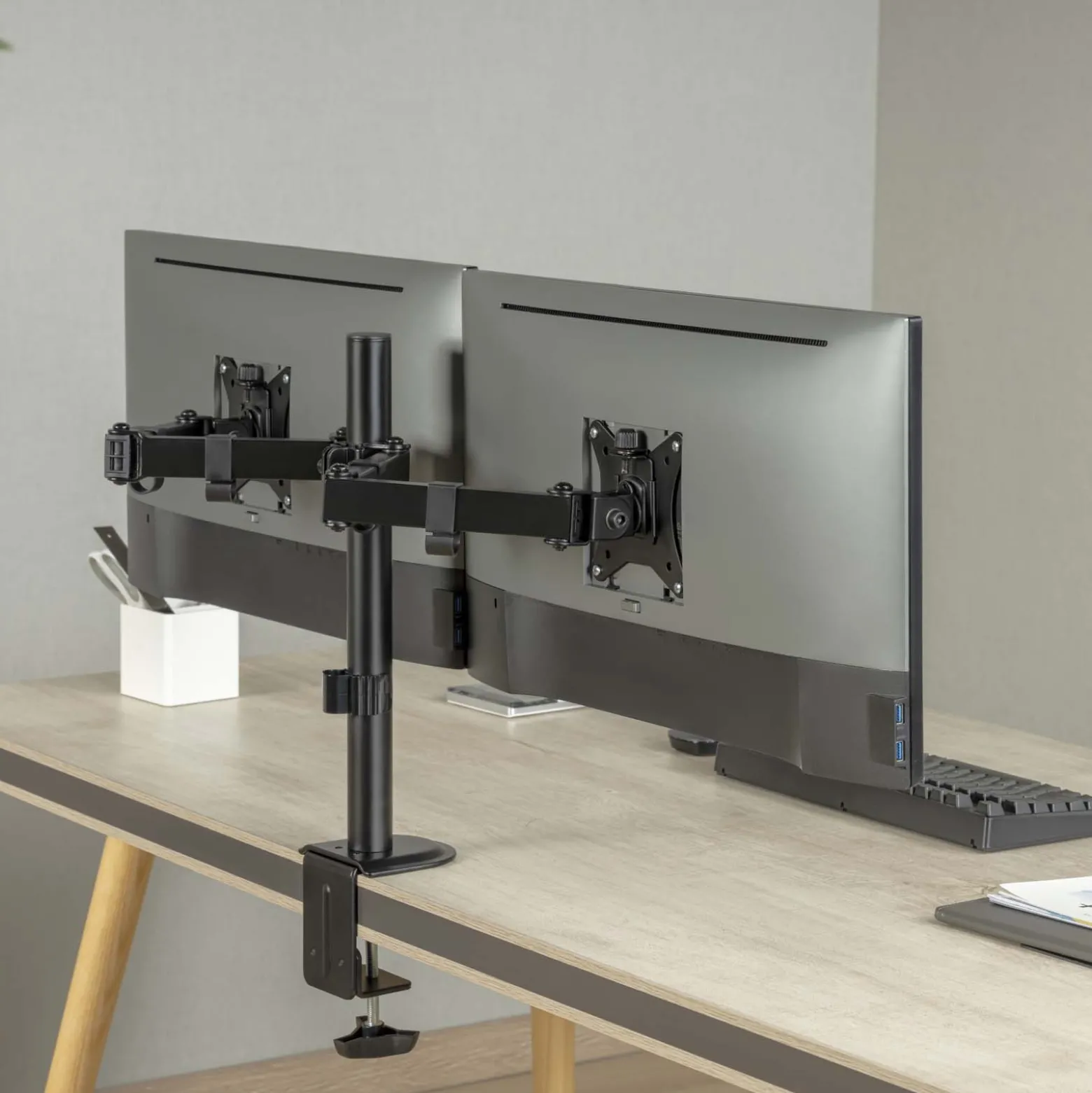 Wiltec Monitorhalterung für zwei Monitore bis 32 Zoll Bildschirmhalterung Tischklemme VESA 75/100