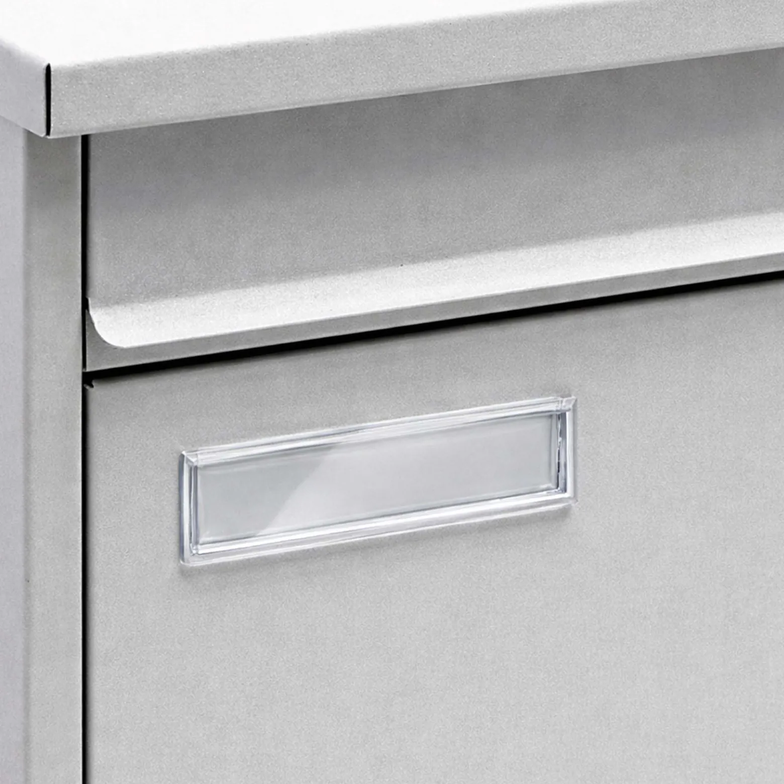 Wiltec Namensschild Abdeckung für Briefkasten mit Stanzmaß 69,3 x 24,7 mm für 71,5 x 27 mm Namensschild, Ersatzteil für Standbriefkasten und Wandbriefkasten