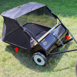 Wiltec Rasenkehrmaschine mit 96 cm Kehrbreite, Rasenkehrer für Aufsitzmäher, Laubsammler mit 340 l Auffangnetz Laubkehrmaschine für Rasentraktor