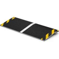 Wiltec Rollstuhlrampe Alu 800 x 300 x 21 mm, Türschwellenrampe bis 50 mm Stufenhöhe und 363 kg Traglast, rutschfeste Bordsteinrampe für Rollstuhl und Rollator