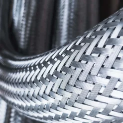 Wiltec Stahlflex Wasserschlauch 1 m DN25 32,89 mm für Hauswasserwerke, Flexschlauch, Panzerschlauch für Pumpe, Hauswasserwerke und Druckkessel