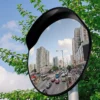 Wiltec Verkehrsspiegel 80 cm konvex mit Schutzhaube Schwarz, runder Sicherheitsspiegel mit 160° Sichtfeld, Konvexspiegel für Ausfahrten inkl. Montagematerial