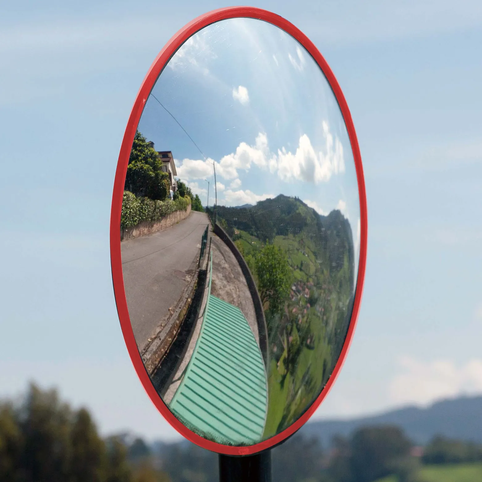 Wiltec Verkehrsspiegel 45 cm konvex, runder Sicherheitsspiegel mit 160-160° Sichtfeld, Konvexspiegel aus Polycarbonat, Überwachungsspiegel für Ausfahrten inkl. Montagematerial
