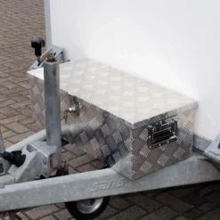 Wiltec Werkzeugbox Alu 76x32x24,5 cm Silberfarbene Transportbox, Werkzeugkiste inkl. Schlüssel, Alubox mit Handgriffen, großzügige Deichselbox