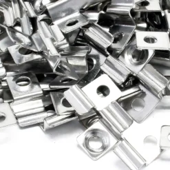 XPOtool Set 50x Edelstahl Clips 8 mm, 60x Sechsrund Schrauben 3,5x20 mm T15 zur Montage von Terrassendiele mit 8 mm Nut