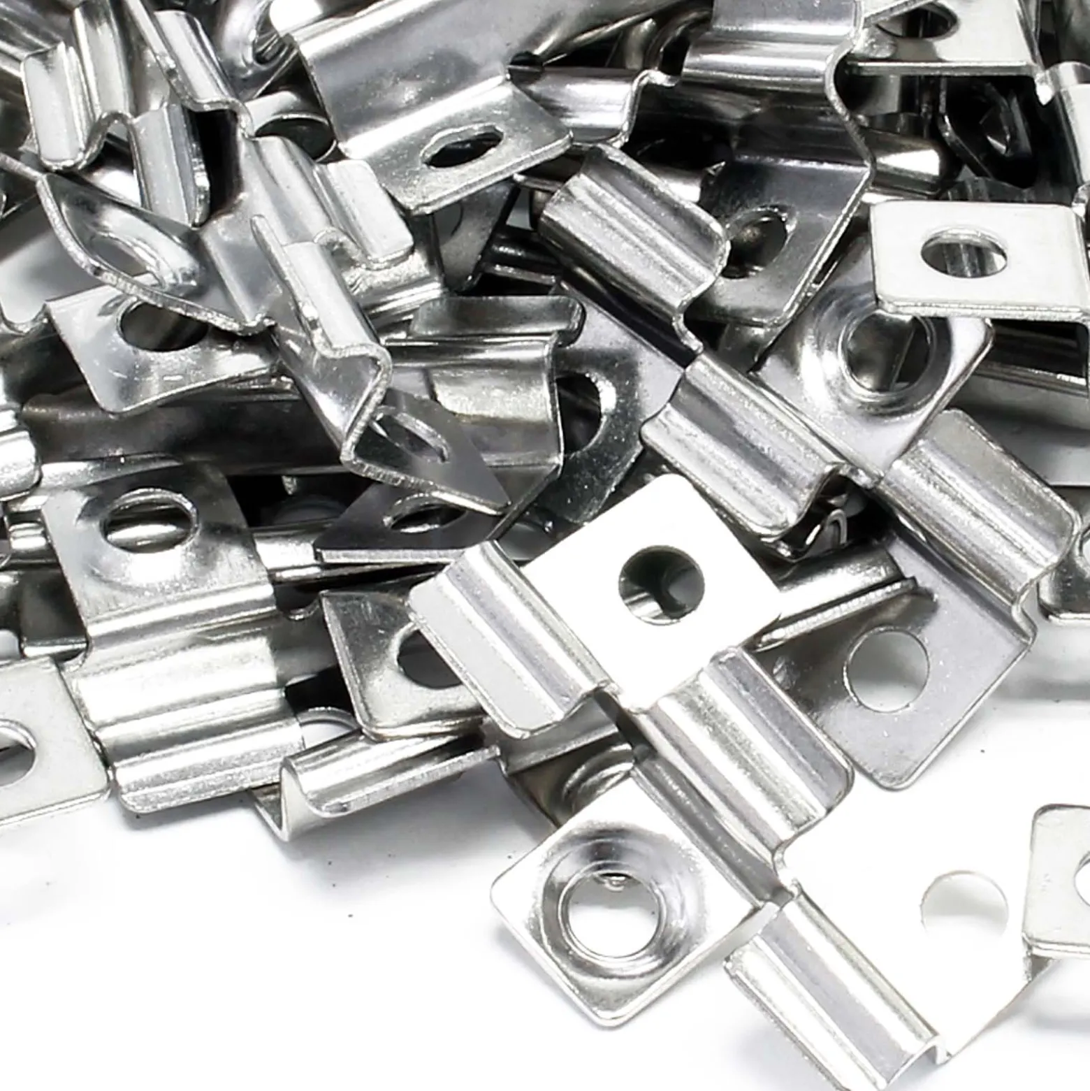 XPOtool Set 50x Edelstahl Clips 8 mm, 60x Sechsrund Schrauben 3,5x20 mm T15 zur Montage von Terrassendiele mit 8 mm Nut